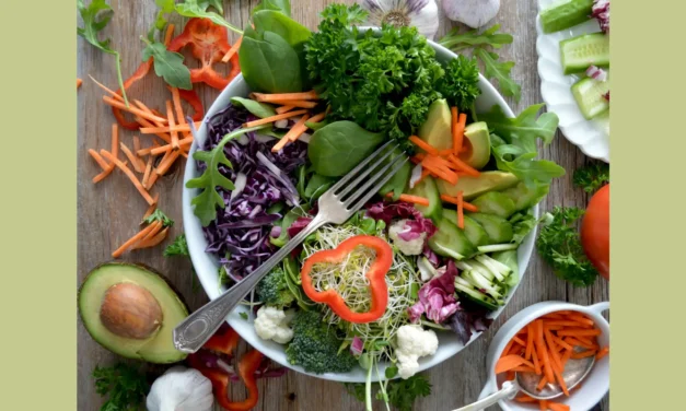 Introdução à cozinha raw food: benefícios, alimentos permitidos e uma receita refrescante